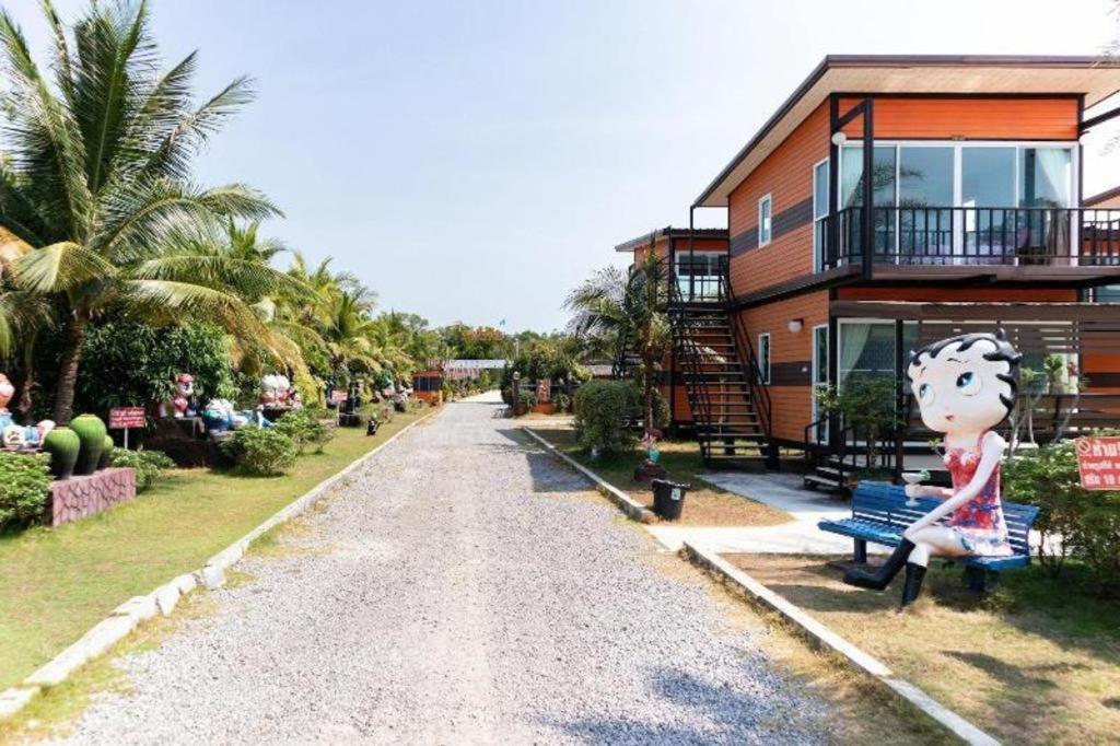 Oyo 755 Rattana Resort Ko Lanta Εξωτερικό φωτογραφία