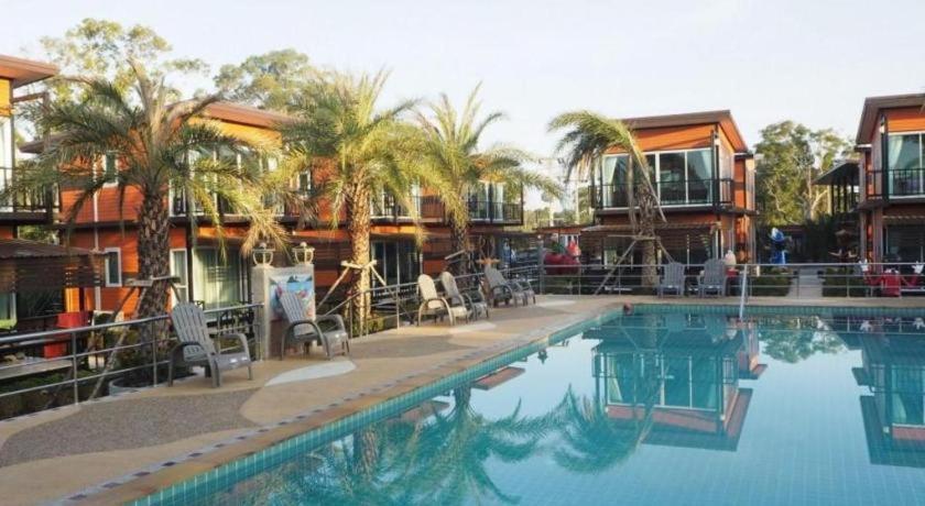 Oyo 755 Rattana Resort Ko Lanta Εξωτερικό φωτογραφία